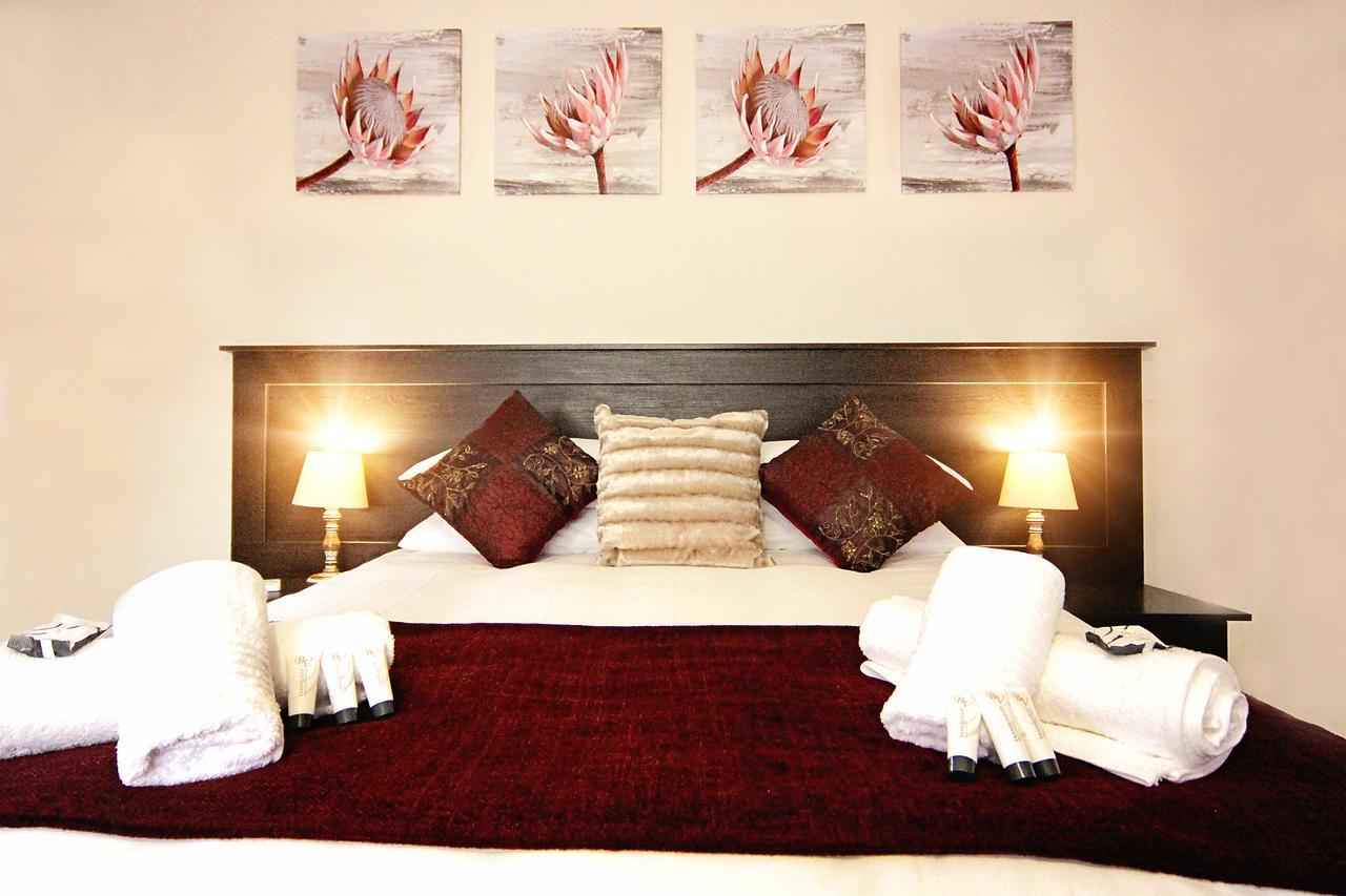 Belle Vue Hotel Queenstown Exterior photo